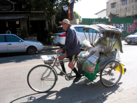 Livraison en vélo, bien chargée