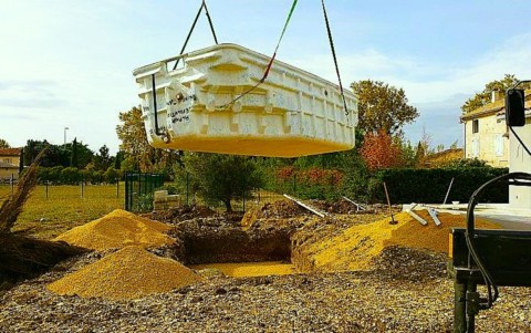 Mise en place piscine coque