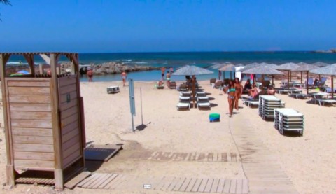 Tiny beach pink sand