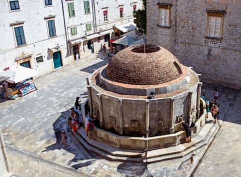 Fontaine Onofrio