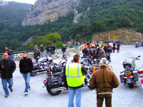 Parking sur la route des gorges