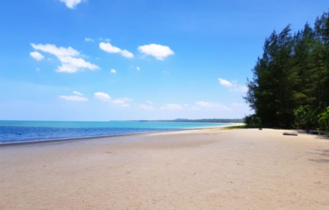 Plage de Ko Kho Khao au nord
