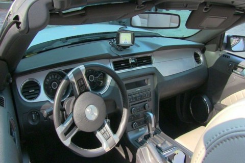 Ford Mustang les commandes