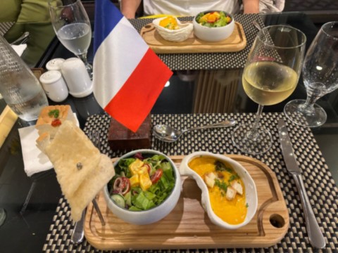 Service repas de bienvenue