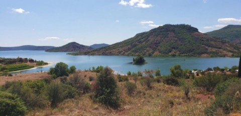 panorama du lac du Salagou