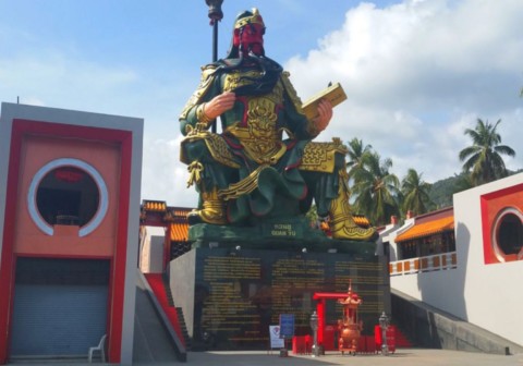 Etonnante statue de Guan yu