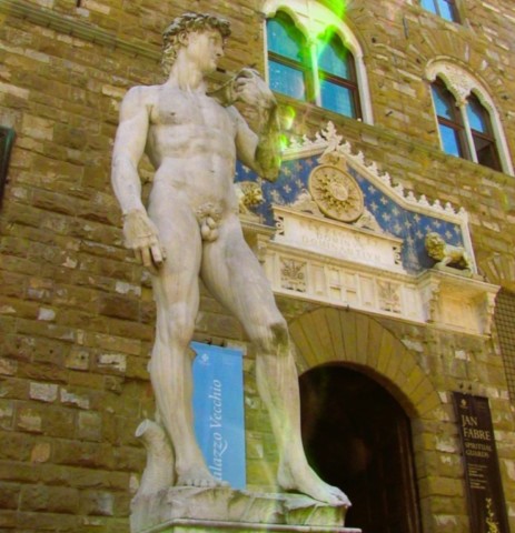 sculpture d'un homme