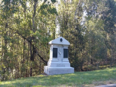 Monuments aux morts